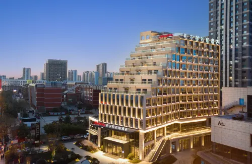 Hampton by Hilton  Linyi Beicheng Center
