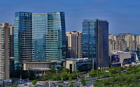 DoubleTree by Hilton Heyuan Отели рядом с достопримечательностью «First High-Altitude Fountain in Asia»