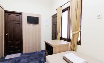 Embe Joglo Homestay