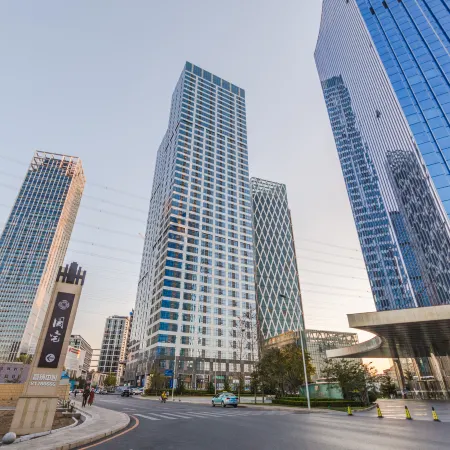 Yunxi Hotel (Dalian Xinghai Square Convention and Exhibition Center Subway Station Branch)