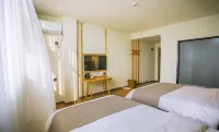 Qianmo Shangjing Hotel Hotels in Xihua