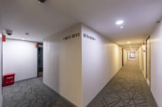 Hi Inn (Shanghai Nanjing East Road Subway Station)