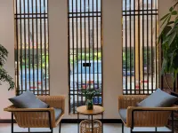 Xianning Zhizhuxia City Homestay (Wanda Plaza) Hotel a Central Flower Bed-Qianshan Pedestrian Street