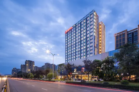 Huanpeng by Hilton  Chengdu Dayi