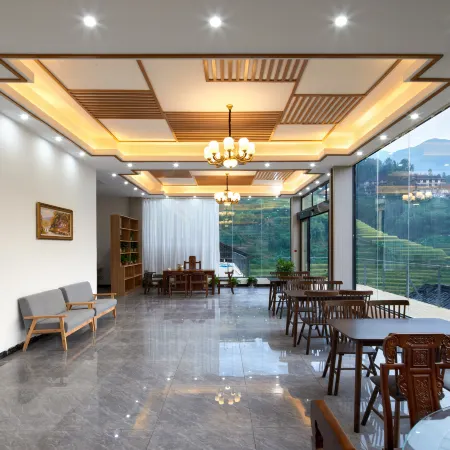 Longji Qiangu Guesthouse Отели в г. Луншэн