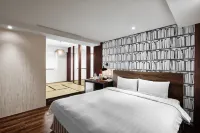 Lan Kwai Fong Garden Hotel