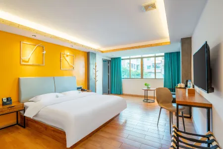 HLJDBAIYUNJICHANGRENHEDIAN Отели рядом с достопримечательностью «Guangdong Polytechnic Normal University (Baiyun Campus)»