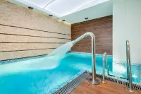 Hotel Różany Gaj - Destigo Hotels - Swimmingpools