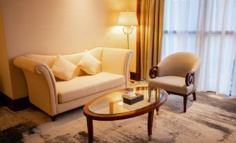 Anyang Huaqiang Nuohuating Hotel (Cultural and Sports Center Stadium)