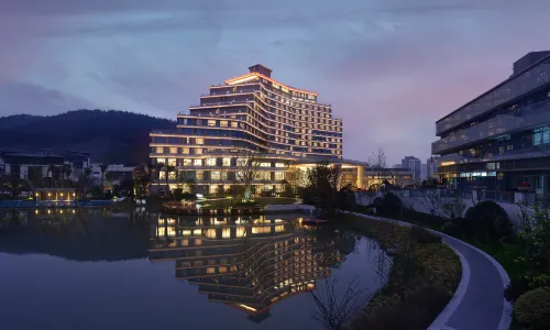 JIN YUN JIN JIANG INTERNATIONAL HOTEL