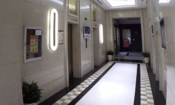 Waiting Qingju Hotel(Shanghai Stadium Xujiahui Station Branch)