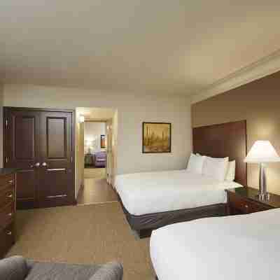 DoubleTree by Hilton Phoenix Mesa Rooms