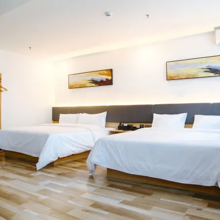 Junyi Chain Hotel (Lvliang Lin County Bus Station Government Service Center Branch)