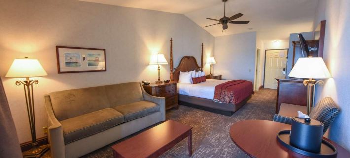 Best Western Plus Dockside Waterfront Inn Hotels in Cheboygan County