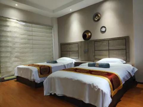 羅平玉天閣ホテル