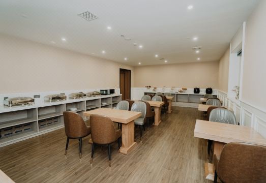 5. 하얼빈 루이화 ..