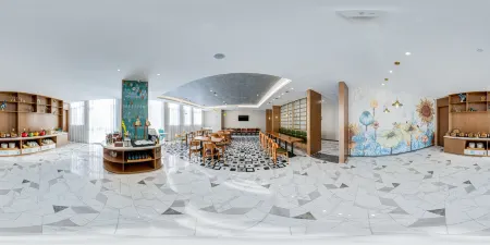 Magnotel (Classic)Qufu Normal University Hotel Отели рядом с достопримечательностью «Qufu Normal University Foreign Languages Teaching and Research Department»