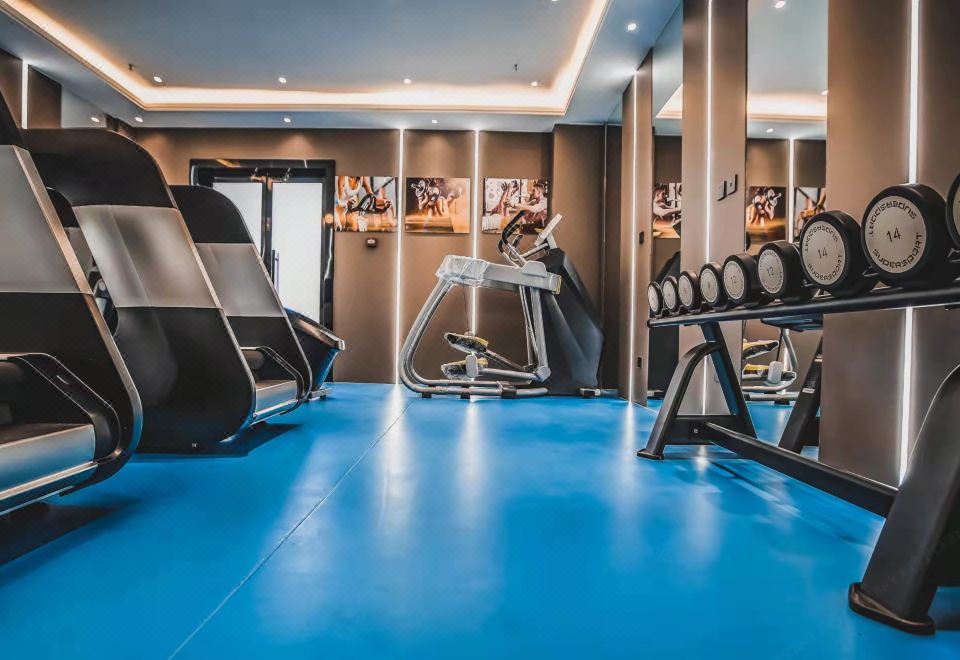 2. 올드 트램 호텔..