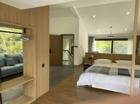 Yujian Shiguang Villa Отели рядом с достопримечательностью «Shiwei Peak»