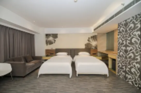 Jinjiang Tianhe Grand Hotel (Jinjing People's Government)