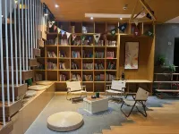 Cloud Bamboo Mansion Hotel in zona Memorial Hall of Changshuo Wu