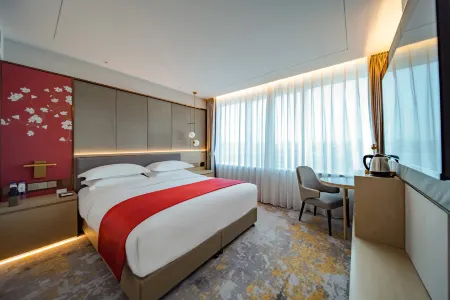 Howard Johnson Paragon Hotel