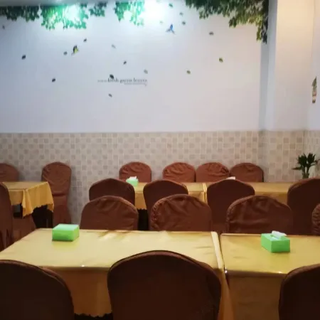 7 Days Premium Hotel (Ya'an High-Speed Railway Station)