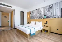 Manhattan Business Hotel Hotels in Nong'an