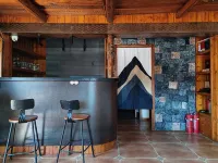 Tongmu Yiyu Shanjian B&B Hotels in Burjin