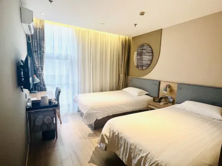 Homeinn · neo (Shanghai International Tourism Resort Tangzhen Subway Station)