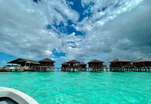 2. 스카이 워터 빌..