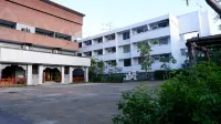 Nara Residence Trang Wat Khok Mamuang 주변 호텔