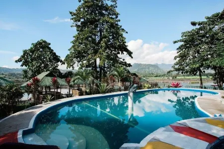 Sunrise Garden Lake Resort Отели в г. Lake Sebu