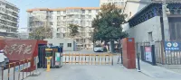 City Comfort Premier Hotel (Xuzhou  Suning Plaza Deji Plaza) - 駐車場
