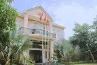 Hotel Golden Star Hotels in Dai Lao