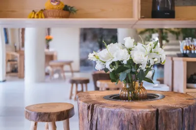 Jiuhuashan Township Yu Homestay (Meat Body Palace Branch) 주룽 사원 주변 호텔