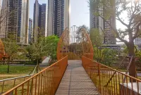 SZ Bright Phoenix subway station shop 선전 호텔