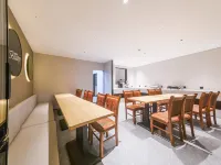 Fairyland Hotel (Mount Everest Base Camp) Hotels in Tingri County