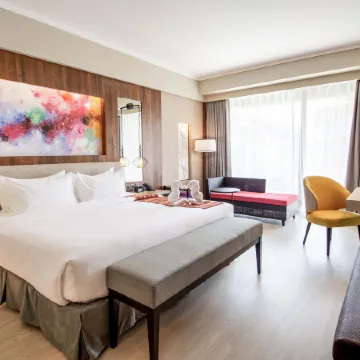 Mandarin Bay Resort & Spa