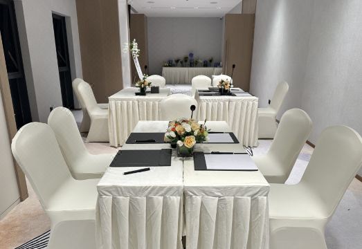 3. 이룽 호텔 셴젠..