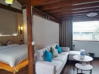 Wuyuan Chenwai Muquan Hot Spring Homestay