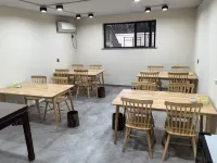 Guqushan Inn - غرفة مطلة على الجبل