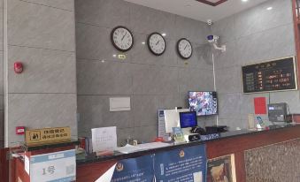 Renxuan Apartment