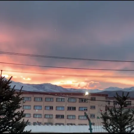 Litang Yunyou Stylish Homestay