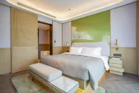 YANGZHOU SLENDER WEST LAKE HONGYUAN GARDEN