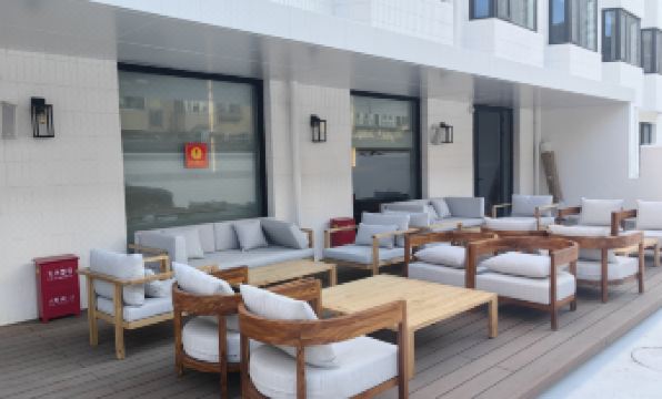 Hefeng Xinyi Hotel (Beijing Jinsong Guangqumenwai Subway Station Store)