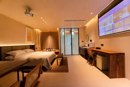 Tianchi Resort Hotel Отели рядом с достопримечательностью «Jiulian Mountain Scenic Area»