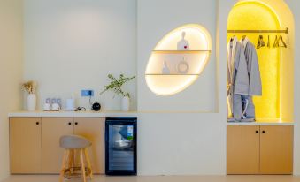 Mountain Retreat · Rural Luxury Homestay (Huangshan Scenic Area Branch)