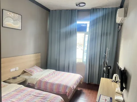 Xingyuntong Hotel