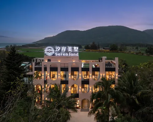 Seren land Hotels in Wanning